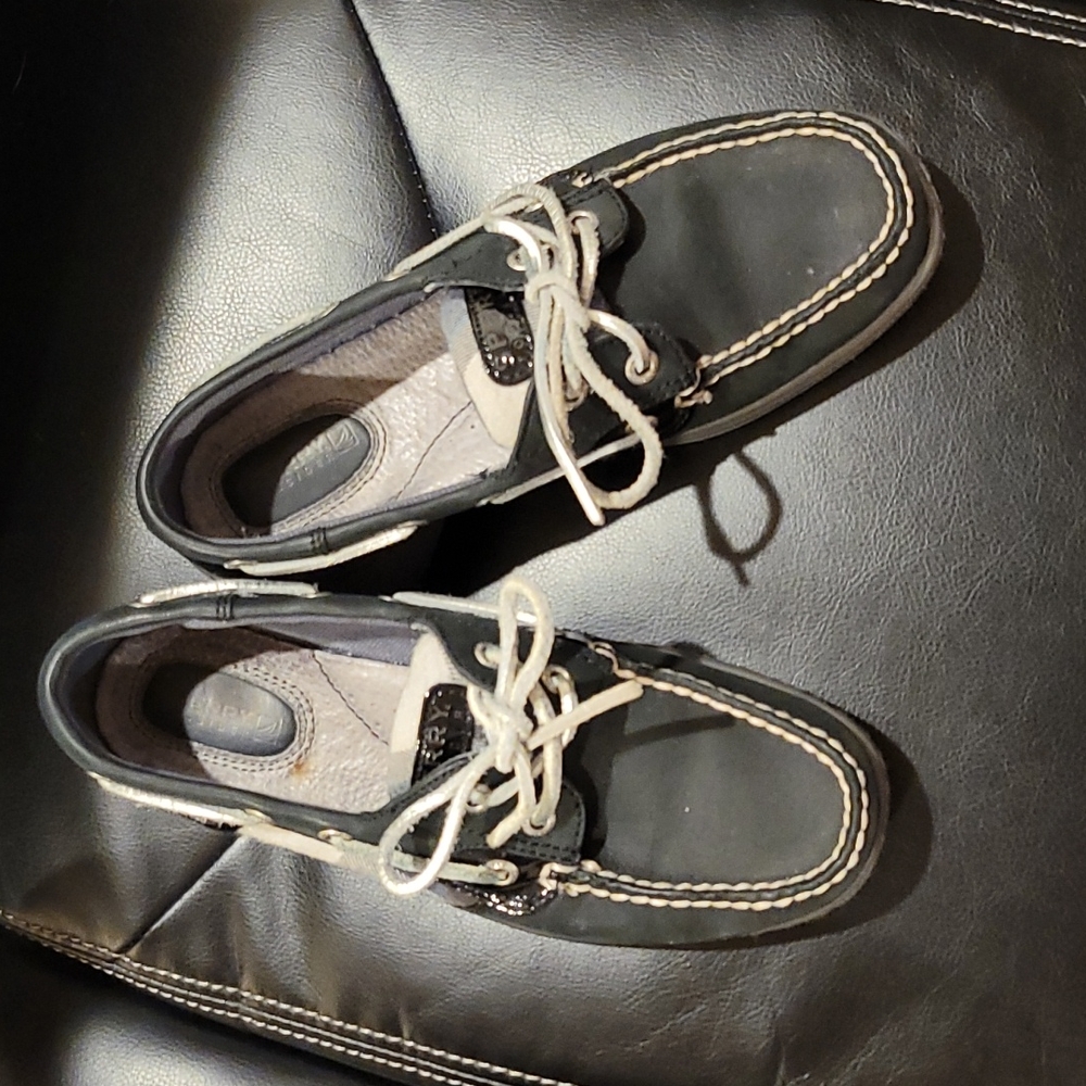 Sperry Black with Plaid Print Nubuck Leather Size 6.5